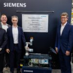 Siemens inaugura planta en Nuevo León con inversión de 1,100 mdp